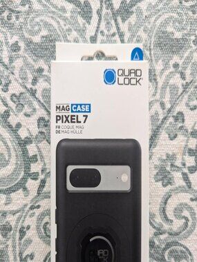 QUAD LOCK mag case pixel 7